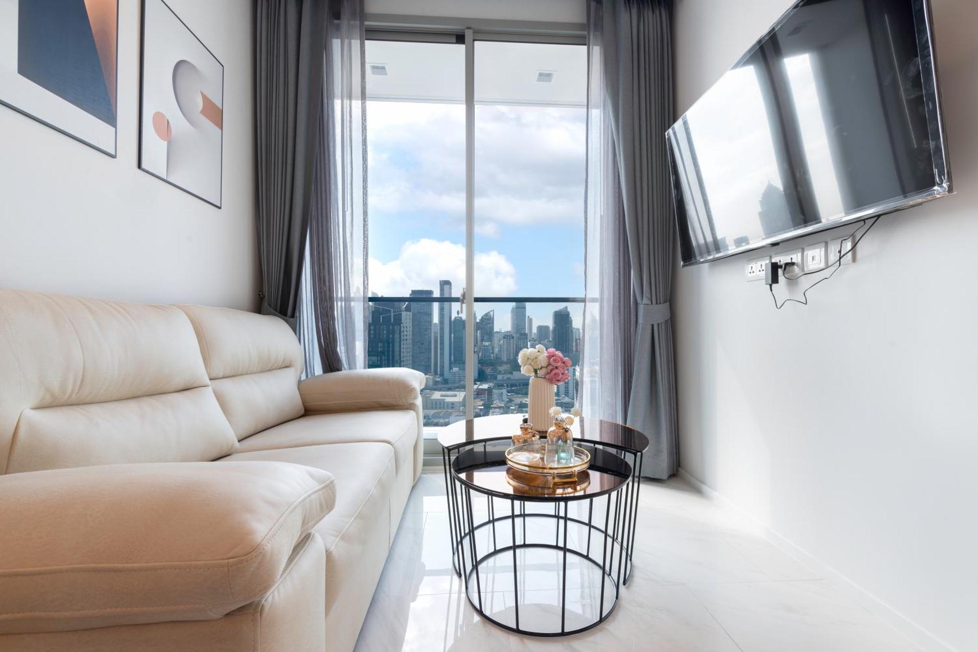 Апартаменты The Echelon Sukhumvit 11 By Lefoyer Бангкок Экстерьер фото