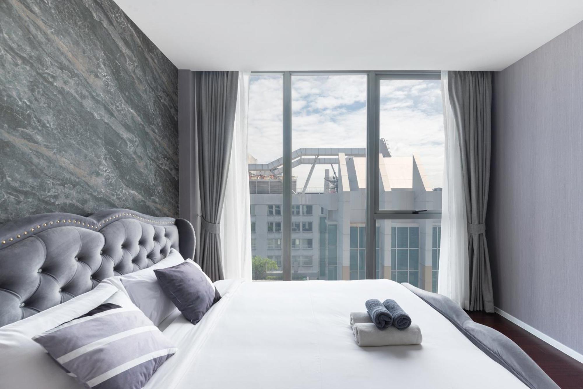Апартаменты The Echelon Sukhumvit 11 By Lefoyer Бангкок Экстерьер фото