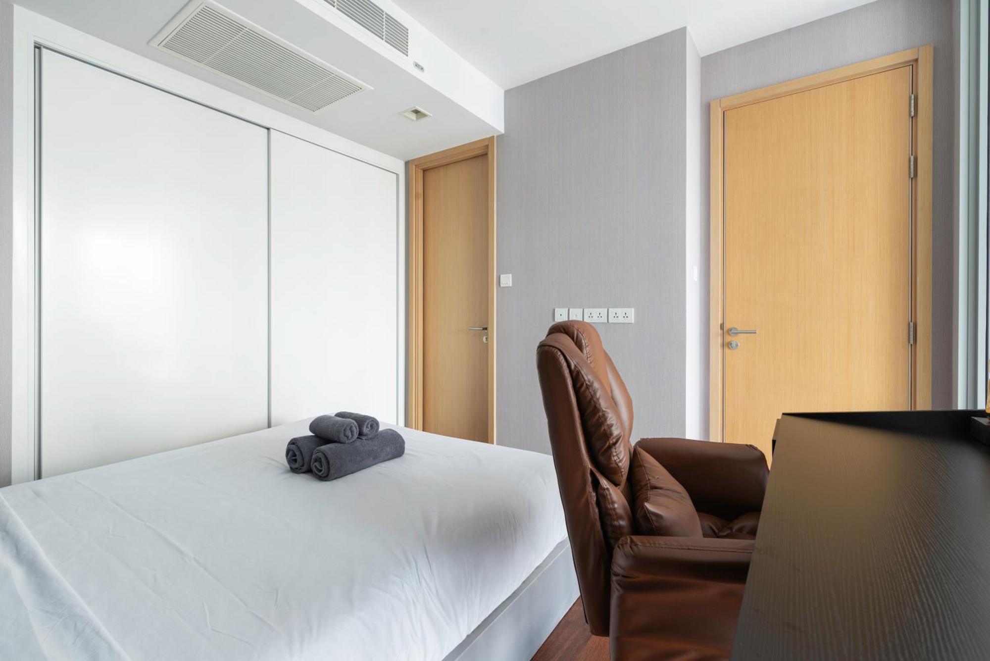 Апартаменты The Echelon Sukhumvit 11 By Lefoyer Бангкок Экстерьер фото