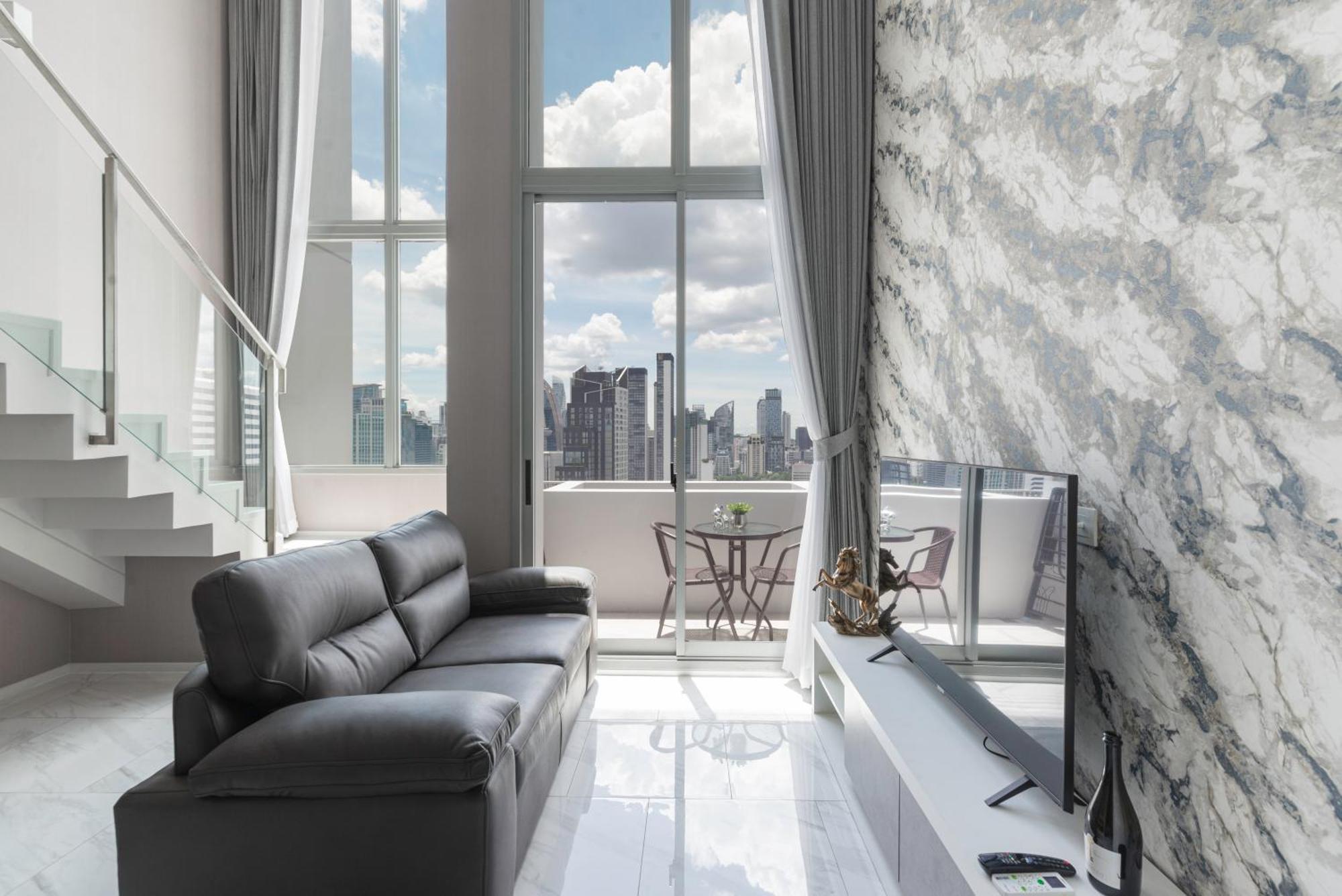 Апартаменты The Echelon Sukhumvit 11 By Lefoyer Бангкок Экстерьер фото