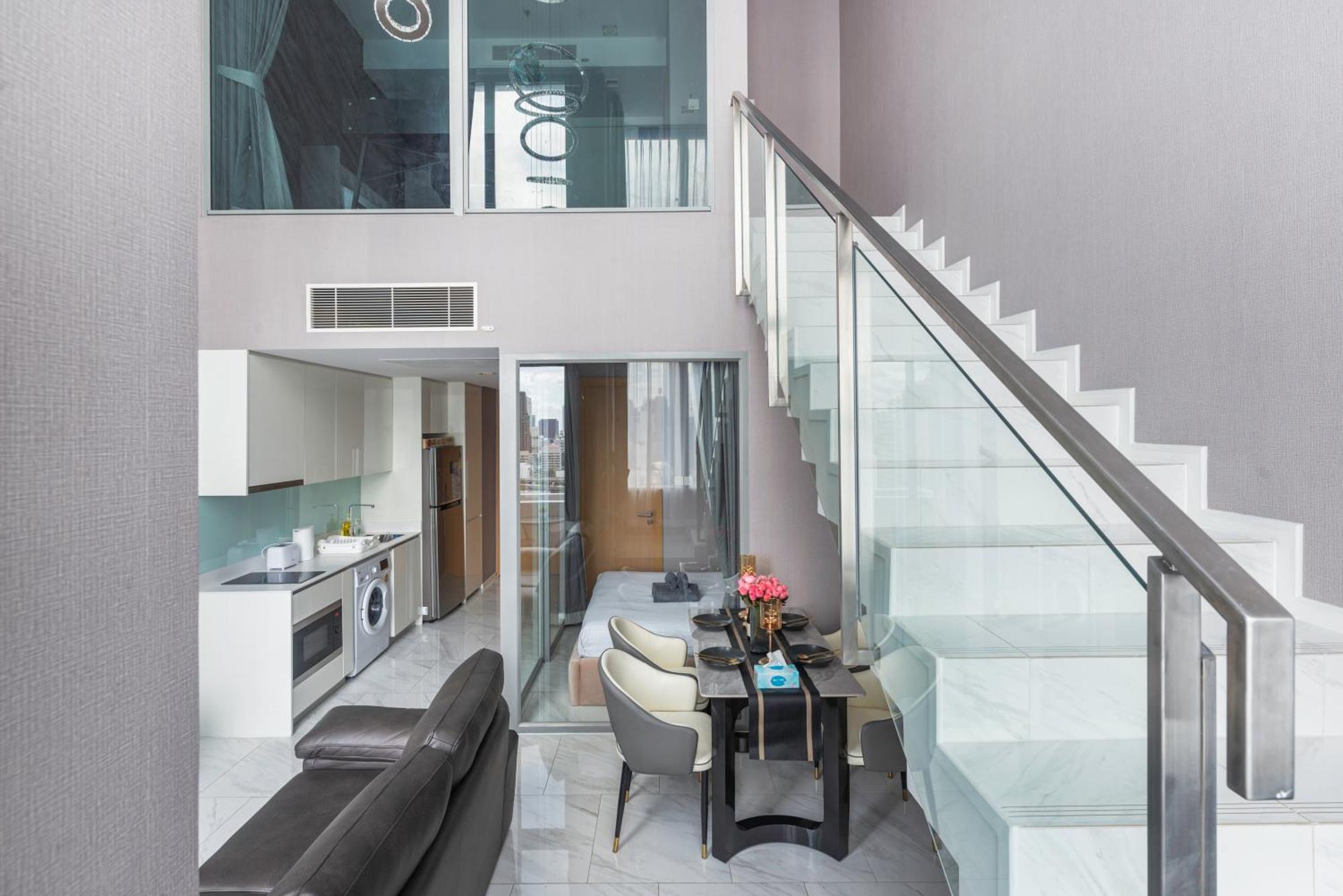 Апартаменты The Echelon Sukhumvit 11 By Lefoyer Бангкок Экстерьер фото